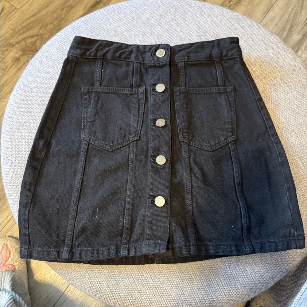 Zara Black Button-Down Mini Skirt